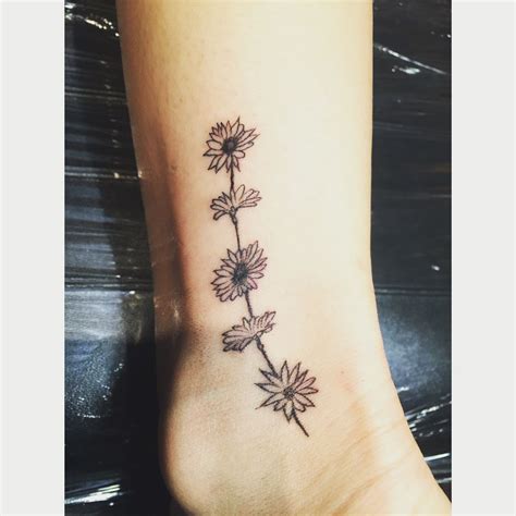 daisy chain tattoo